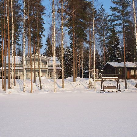 Lomapesae Cottages Пертунмаа Экстерьер фото