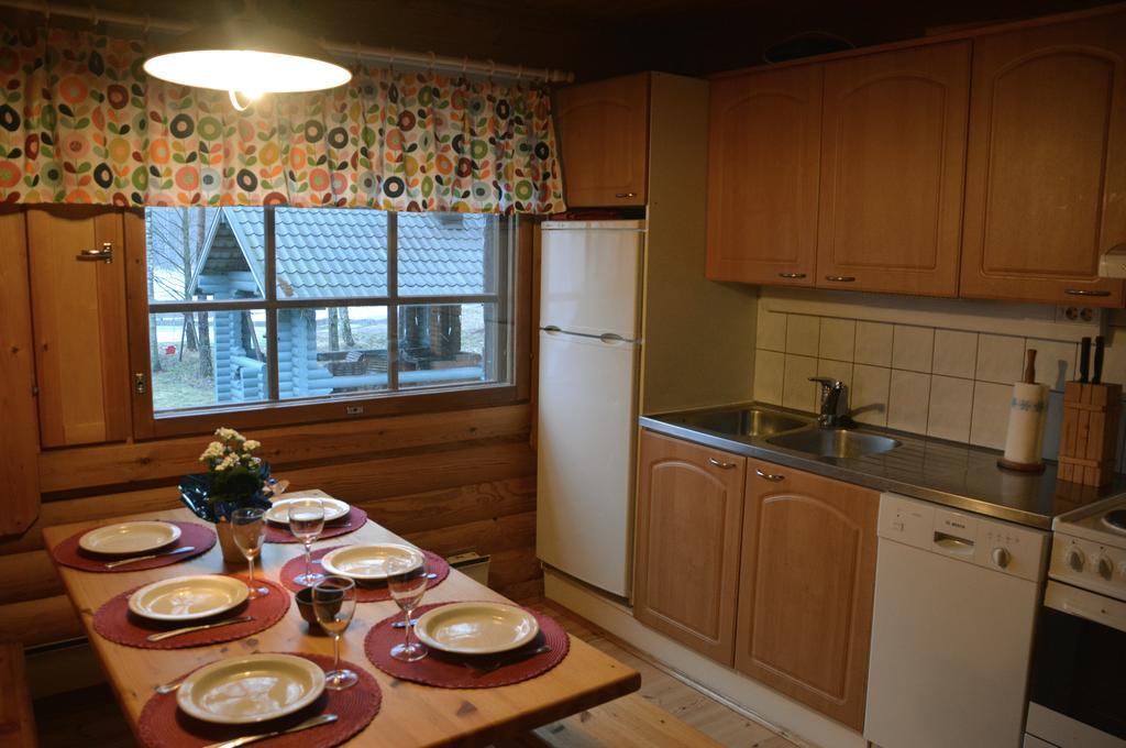 Lomapesae Cottages Пертунмаа Номер фото